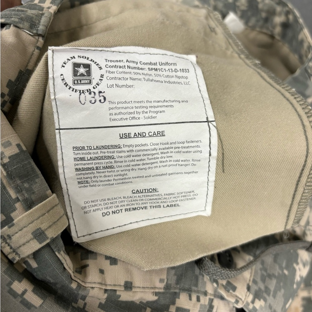 Vintage US military cargo baggy pants - Picture 6 of 9